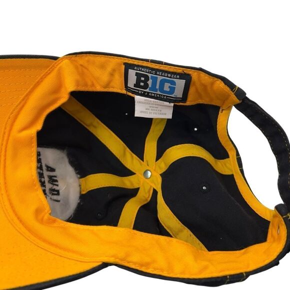 Iowa Hawkeyes BIG10 J.AMERICA adjustable hat 100 percent cotton - Picture 12 of 13